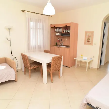 Margaritari Aparthotel